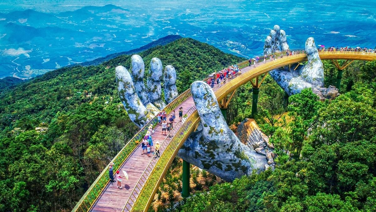 Chủ đầu tư 3 cầu vàng