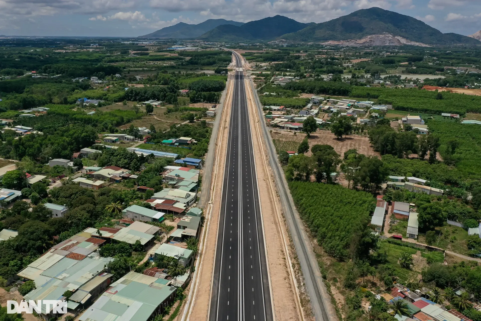 Cao tốc nối Đồng Nai với biển Vũng Tàu dự kiến thông xe dịp 2/9 2 tien do cao toc bien hoa vung tau