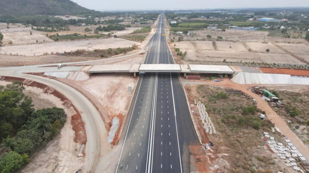 Kim chỉ nam phát triển bền vững và đột phá của Bà Rịa – Vũng Tàu 1 ha tang ket noi voi vung tau