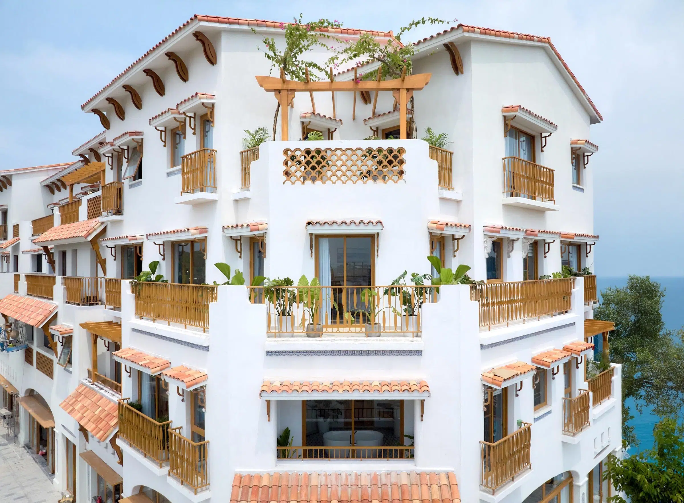 nhà phố blanca city